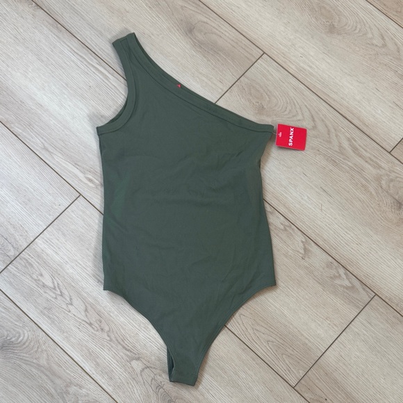 Spanx Green One-Shoulder Bodysuit NWT SZ SMALL - Picture 1 of 1